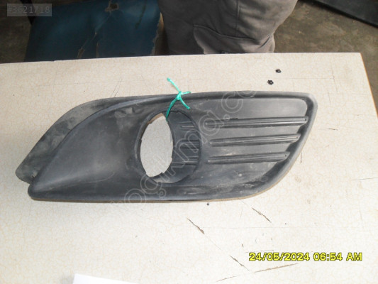 FORD FOCUS ÇIKMA SAĞ SİS KAPAĞI