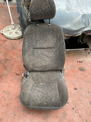 CİTRÖEN  SAXO  SOL  ÖN  KOLTUK  4  KAPI