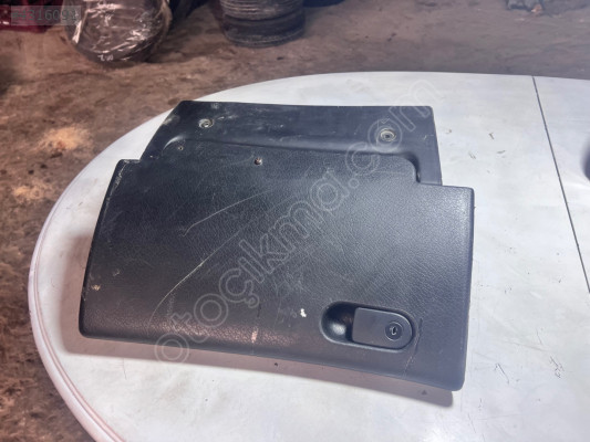 OPEL VECTRA B ÖN GÖĞÜS TORPİDO GÖZÜ KAPAĞI ÇIKMA ORJ