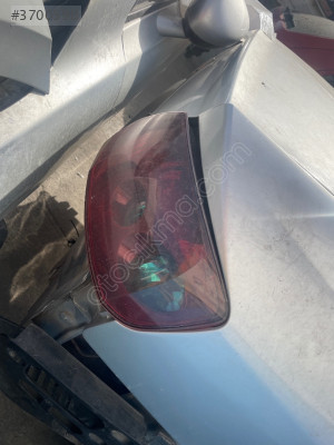 Peugeot 407 sağ stop lambası
