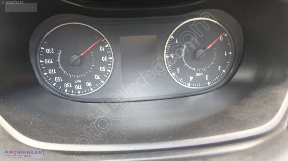 Renault Taliant Kilometre Saati - Güçmanlar Oto Çıkma Parçal