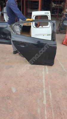 FORD FOCUS 21/23 SAĞ ARKA KAPI SEFALILAR OTO CIKMA