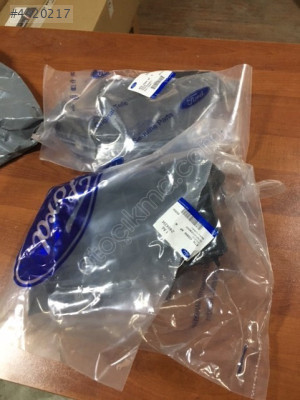 Ford courier sağ sol ön tampon bıraketi 2016/2022 ORJİNAL