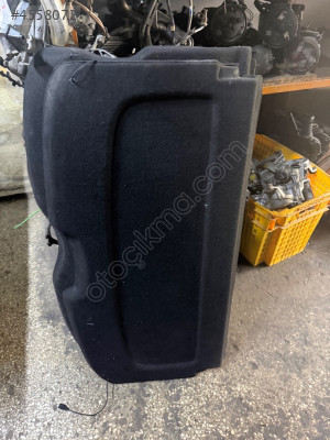 Peugeot 308 bagaj panzilotu