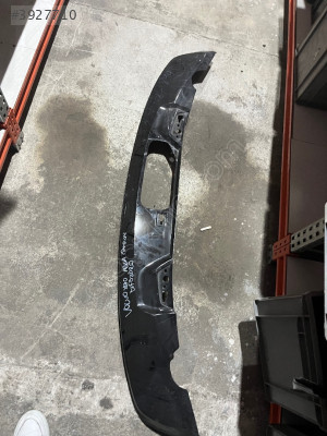 VOLVO XC40 ARKA TAMPON DİFÜZÖRÜ ORJİNAL ÇIKMA PARÇA