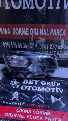 PEUGEOT RİFTER SAĞ FAR 9816826880