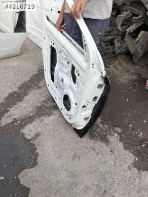 Egea sol ön kapı boyasız