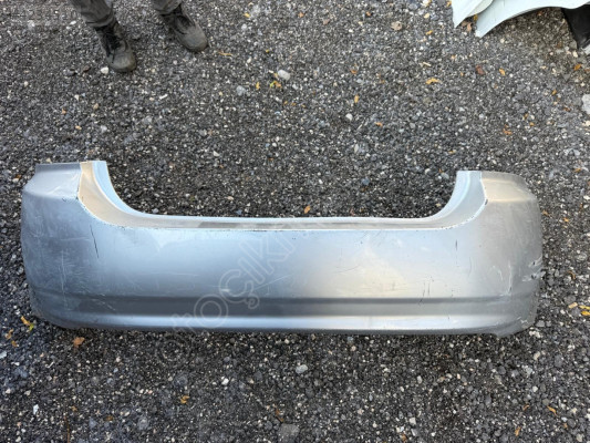 TOYOTA COROLLA ARKA TAMPON HATCBACK 2002-2005 MODEL ORJİNAL ÇIKMA