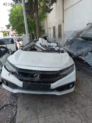2016-20 HONDA CİVİC FC5 ORİJİNAL ÇIKMA İNTERCOOL RADYATÖRÜ
