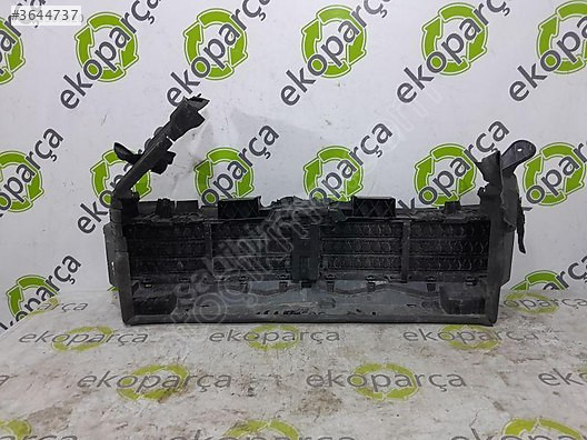BMW X1 2022 2024 U11 ÖN HAVA KANALI 5A11303 T403426