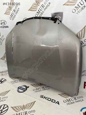 TOYOTA HİLUX MOTOR KAPUTU ORİJİNAL ÇIKMA