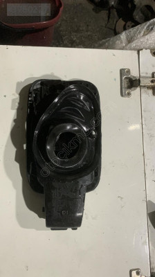 Audi A3 2013-2021 Benzin Depo Kapagı Komple 8V5809906