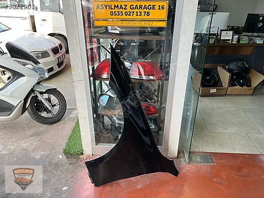 F30 SOL ÖN ÇAMURLUK 668 DÜZ SİYAH