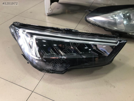 OPEL CROSSLAND X FULL LED SAĞ FAR YQ00709880
