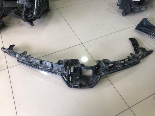 TOYOTA COROLLA 19-23 ÖN PANJUR ARKASI BRAKET 53111-02C90