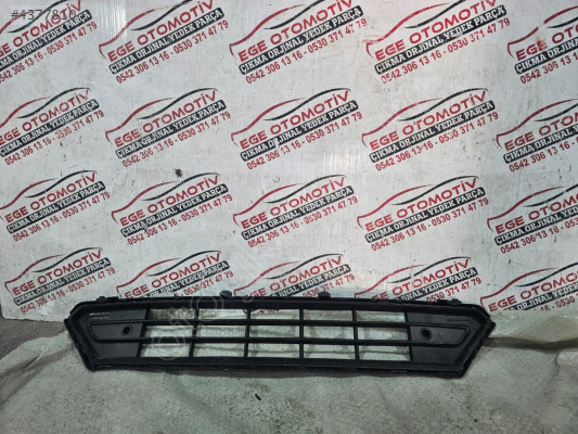 VOLVO XC40 ÖN TAMPON ALT İZGARA ORJINAL