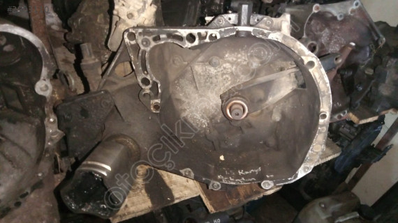 Renault kango 1.5 arkadan marşlı manuel şanzıman yedek parça