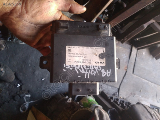 Audi a8 D4 4.2tdi voltaj sabitleyici beyini 8k0959663a