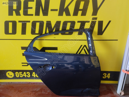 RENAULT MEGANE 4 SAĞ ARKA KAPI LACİVERT ORJ ÇIKMA RENKAY KOCAELİ
