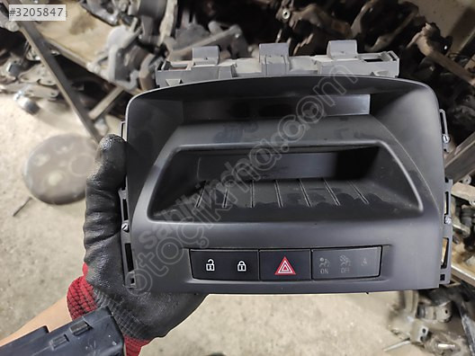 Opel Astra J Radyo Bilgi Ekranı 13390277 GM