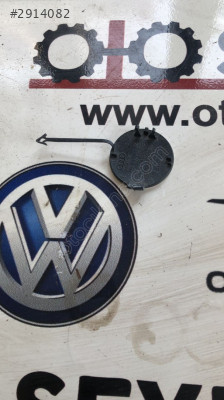 8K5807441 Audi A4 arka tampon çeki kapağı