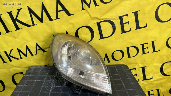 RENAULT KANGO SAĞ FAR