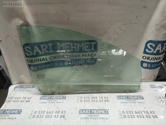 ÇIKMA FORD FOCUS 2 SAĞ ÖN KAPI CAMI