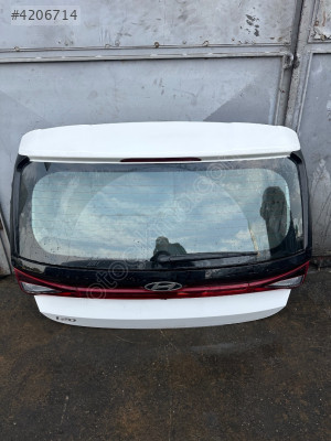 İ20 2024 BAGAJ KAPAĞI HATASIZ BOYASIZ ORJİNAL ÇIKMA PARÇA