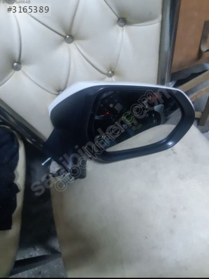 Toyota auris sağ ayna 2013
