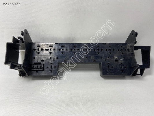 7701204876  SİGORTA KUTUSU R19