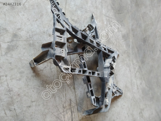 Volkswagen Jetta arka tampon kareketleri 5C6.807.394