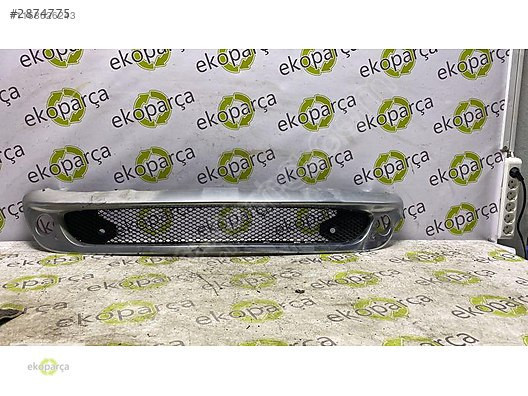 GLA W156 ÖN TAMPON ORTA NİKELAJ IZGARA A1568853622 A1568853122