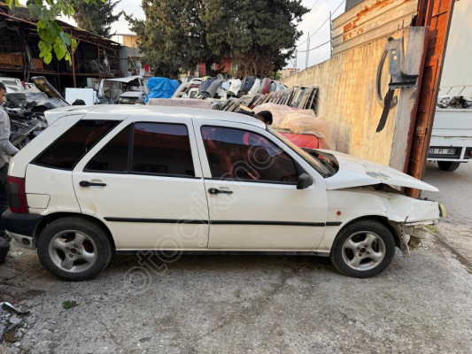FİAT TİPO SAĞ ARKA KAPI DOLU ORJINAL ÇIKMA