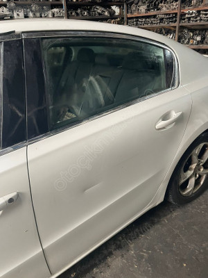 PEUGEOT 508 SOL ARKA KAPI KONUK OTO 05323167897