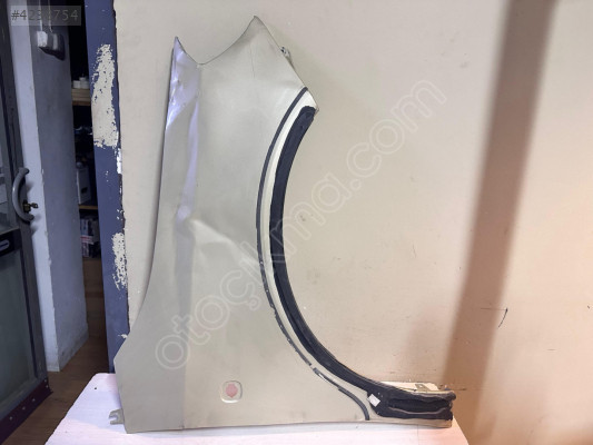 Skoda Fabia Sağ Çamurluk 2007-2014 5J0821022A