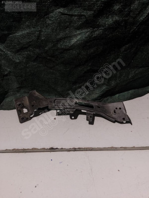 AUDİ A5 SAĞ ÖN ÇAMURLUK BAĞLANTI SACI 8W6821132B