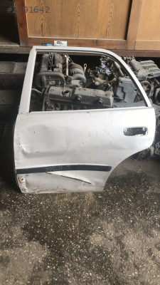 TOYOTA COROLLA SOL ARKA KAPI 1999-2001