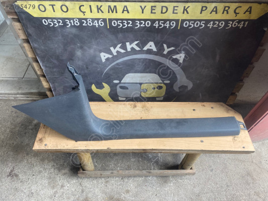 Touran Sağ ön Eşik Kaplaması Orjinal Çıkma