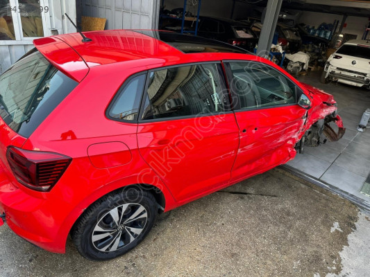 2019 POLO SAĞ ARKA KAPI