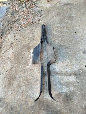 Audi Q7 alt bakalit sağ sol