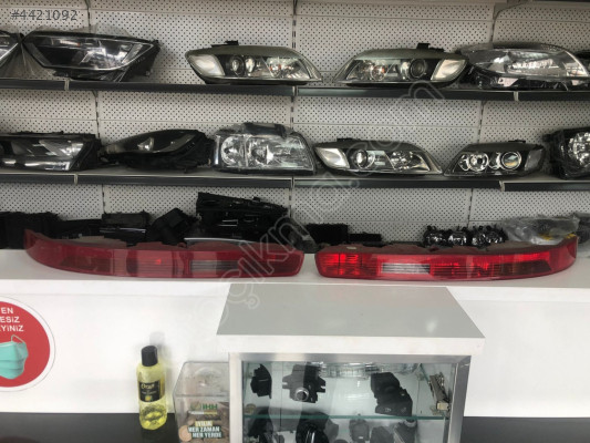 Q7 2006-2011 ARKA TAMPON REFLEKTÖRÜ SAĞ SOL