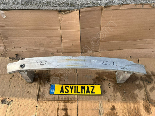 CLA ÖN TAMPON DEMİRİ (ORJİNAL) - A2466201834