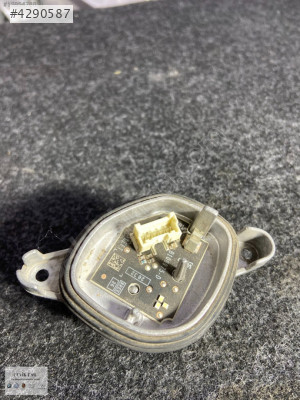 VOLKSWAGEN PASSAT B8.5 SOL GÜNDÜZ LED BEYİN