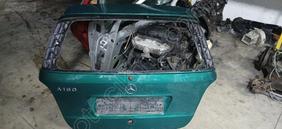 Mercedes A160 çıkma bagaj kapagı