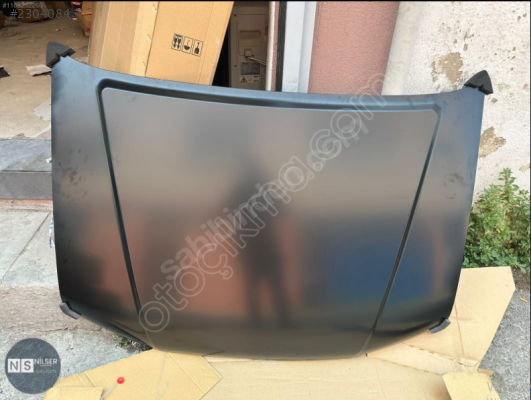 Nıssan Navara Motor Kaput 2005