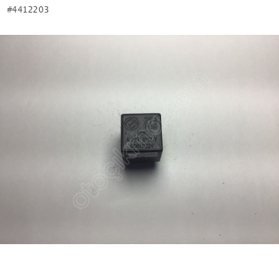 Alfa Romeo 145 146 Silecek Rölesi 60618024