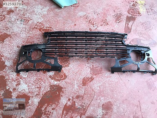 OTO CEMDEN ÇIKMA PEUGEOT 307 ÖN TAMPON IZGARASI 2006