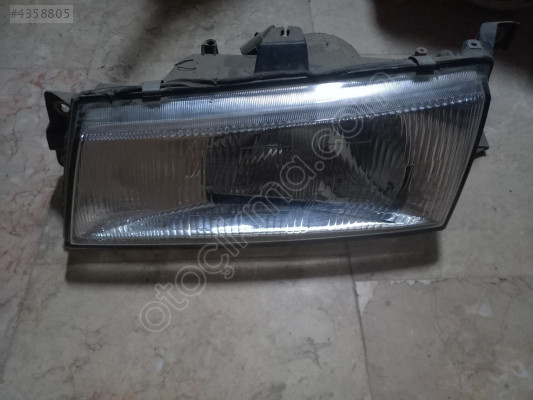 Hyundai  Exel Sol Ön Far