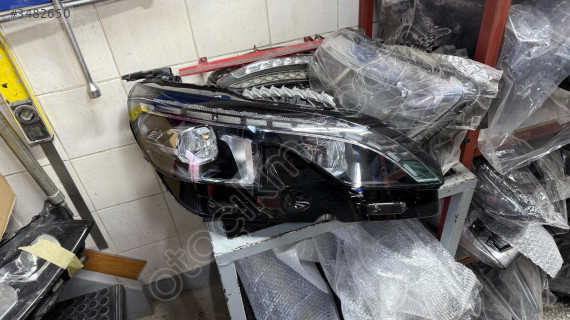 PEUGEOT 3008 LEDLİ ZENON SAĞ FAR ORJİNAL ÇIKMA