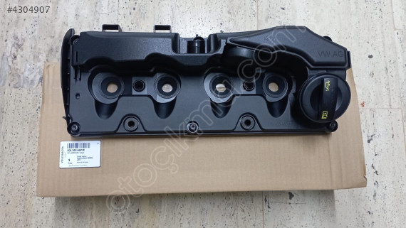 03L103469M KÜLBÜTÖR KAPAĞI 2010 A4- A5- A6- Q5 2.0 TDI MOTOR